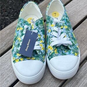 NWT Tommy Bahama Floral Sneakers